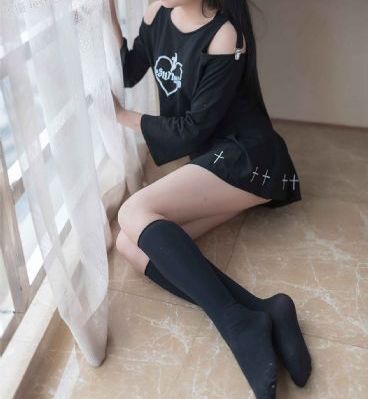 粉嫩小箩莉奶水四溅在线观看_免费高清日本成人在线