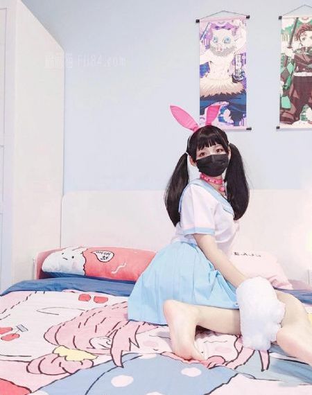 操小萝莉_BD英语手机在线看