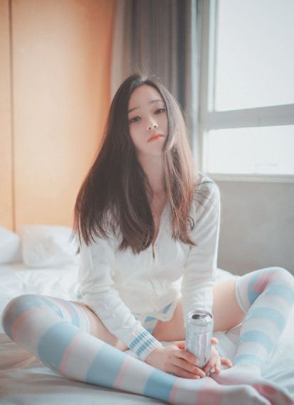 屏里狐 电视剧_成人在线观看免费