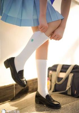 凯茜顺从的女孩电影_1080超清免费观看
